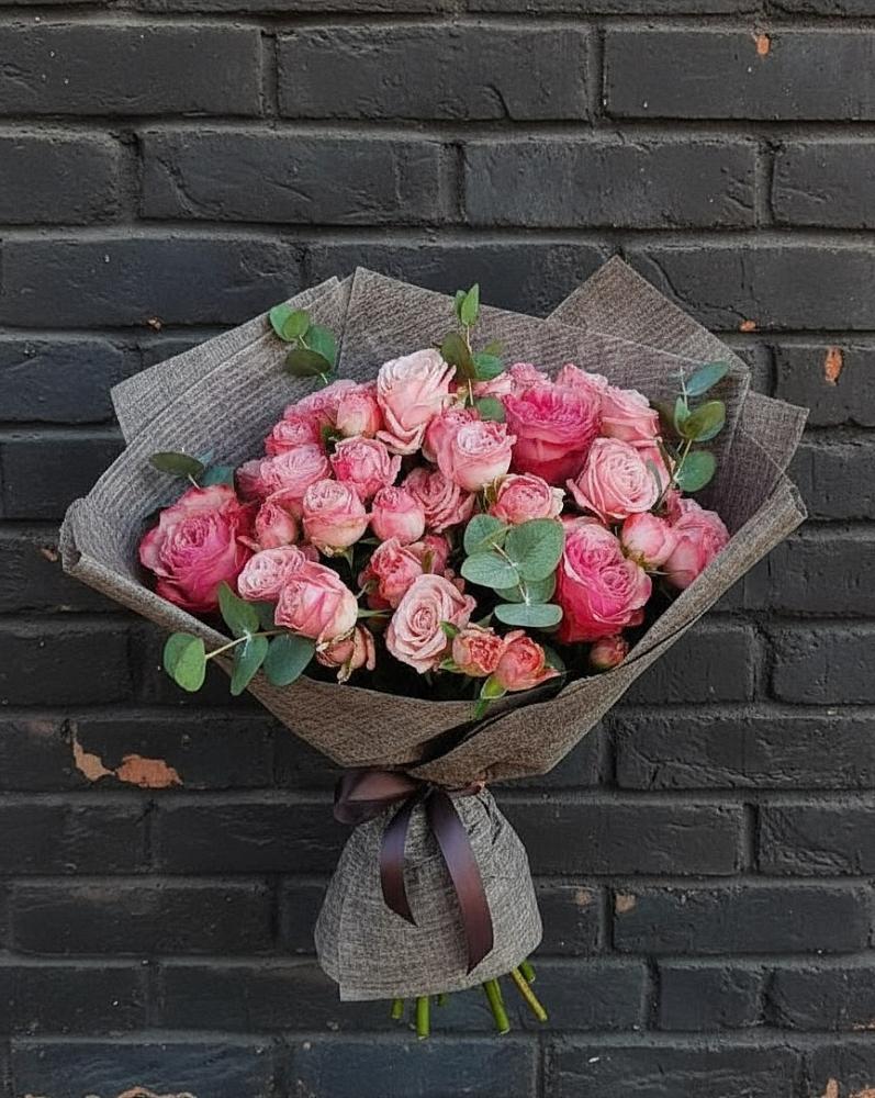 Букет цветов из: Розы в Кесову Гору