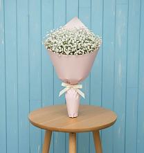 Букет цветов из:  Гипсофила в Кесову Гору