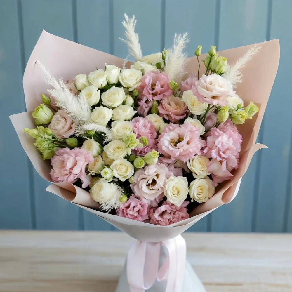 Букет цветов из: Альстромерии и Розы в Кесову Гору