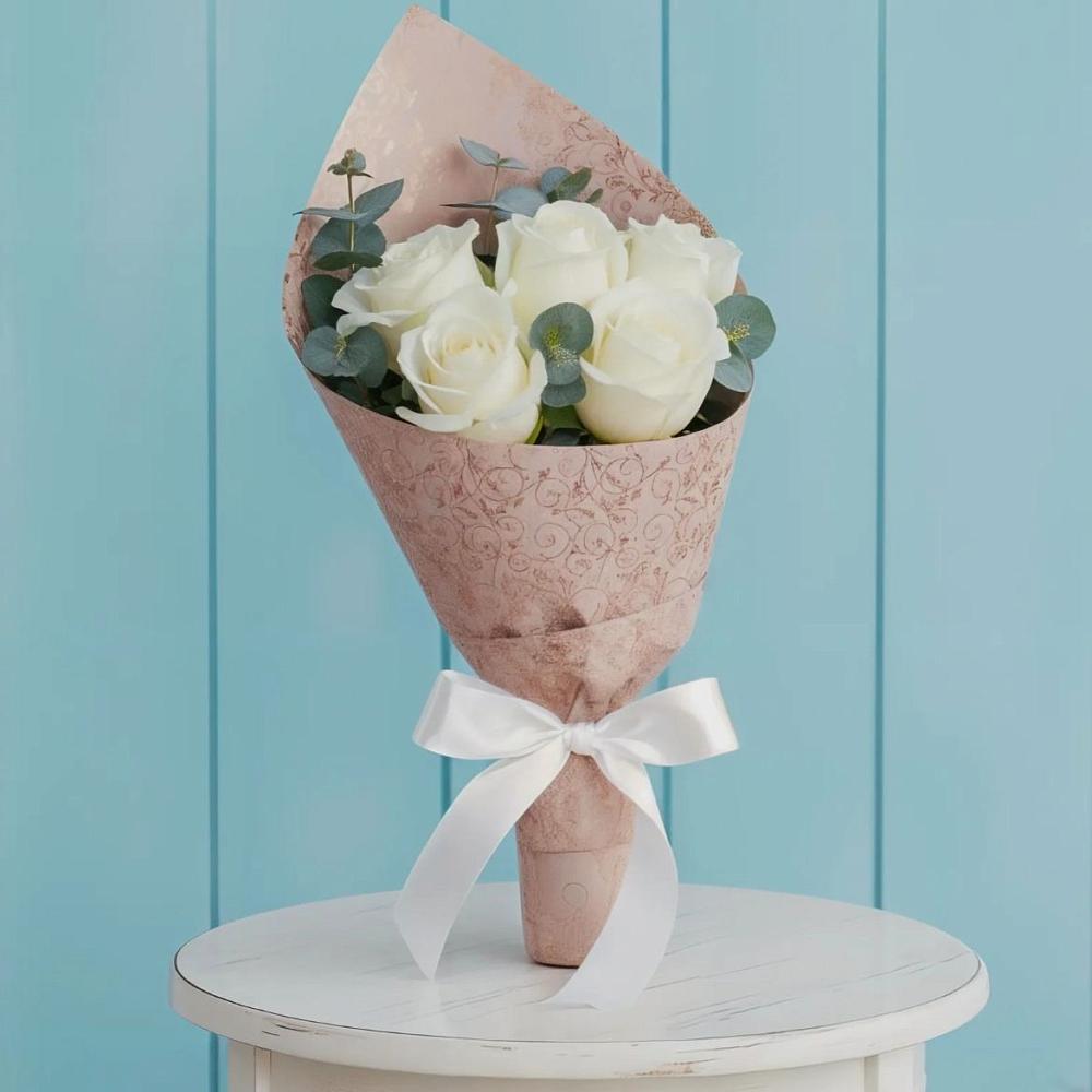 Букет цветов из: Розы в Кесову Гору