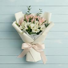 Букет цветов из:  Альстромерии #REPLACE_PRED# Кесову Гору