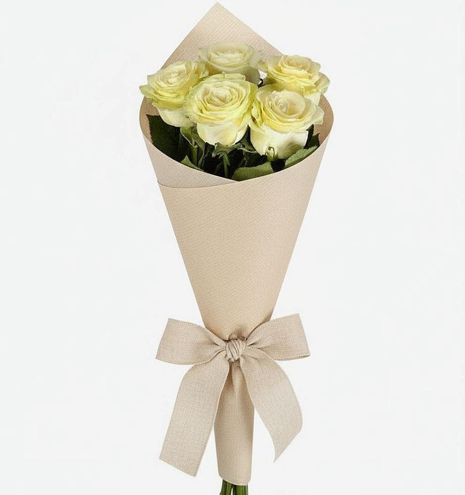 Букет цветов из: Розы в Кесову Гору