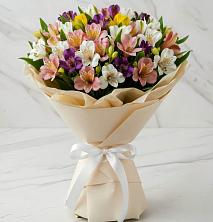 Букет цветов из:  Альстромерии в Кесову Гору