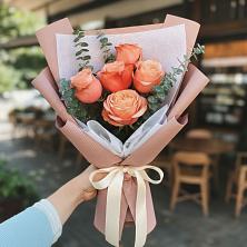 Букет цветов из:  Розы в Кесову Гору