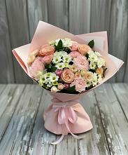 Букет цветов из:  Гвоздики, Розы и Хризантемы в Кесову Гору