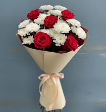 Букет цветов из:  Розы и Хризантемы в Кесову Гору