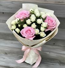 Букет цветов из:  Розы в Кесову Гору