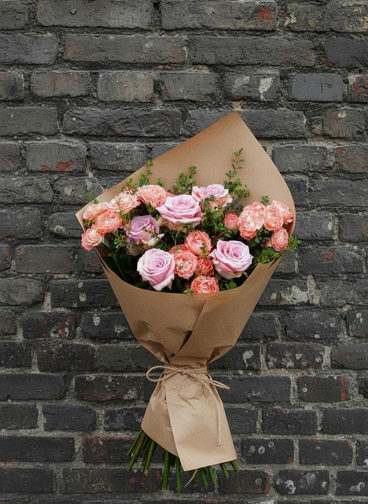 Букет цветов из: Розы в Кесову Гору