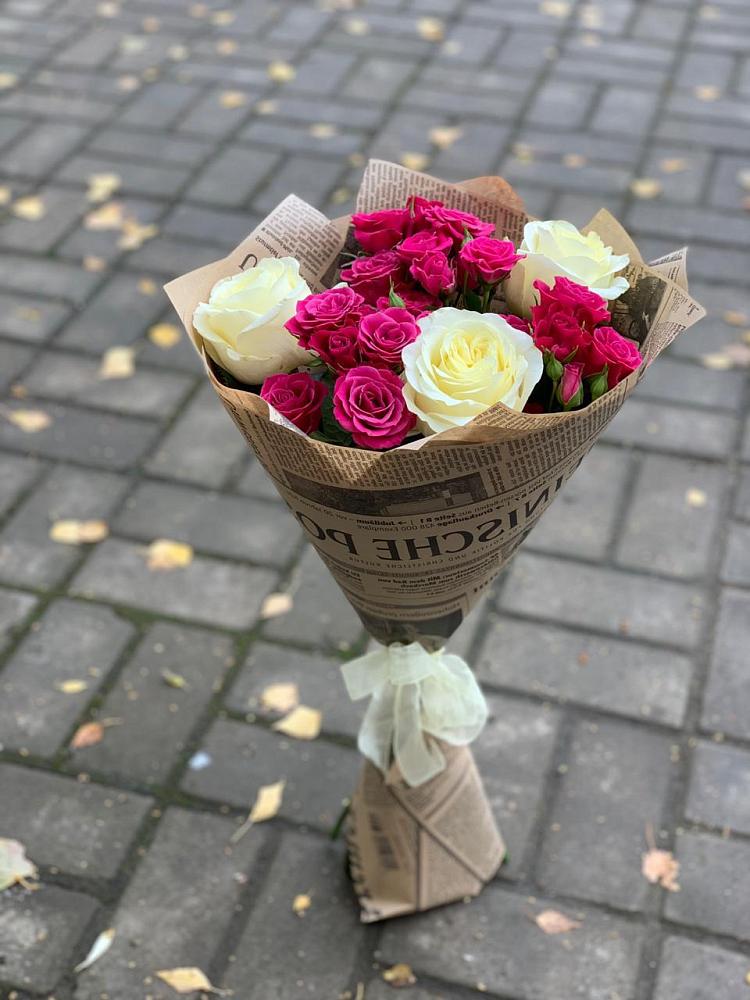 Букет цветов из: Розы в Кесову Гору