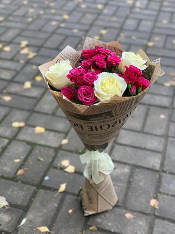 Букет цветов из: Розы в Кесову Гору