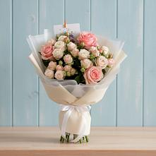 Букет цветов из:  Розы в Кесову Гору