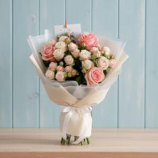 Букет цветов из:  Розы в Кесову Гору