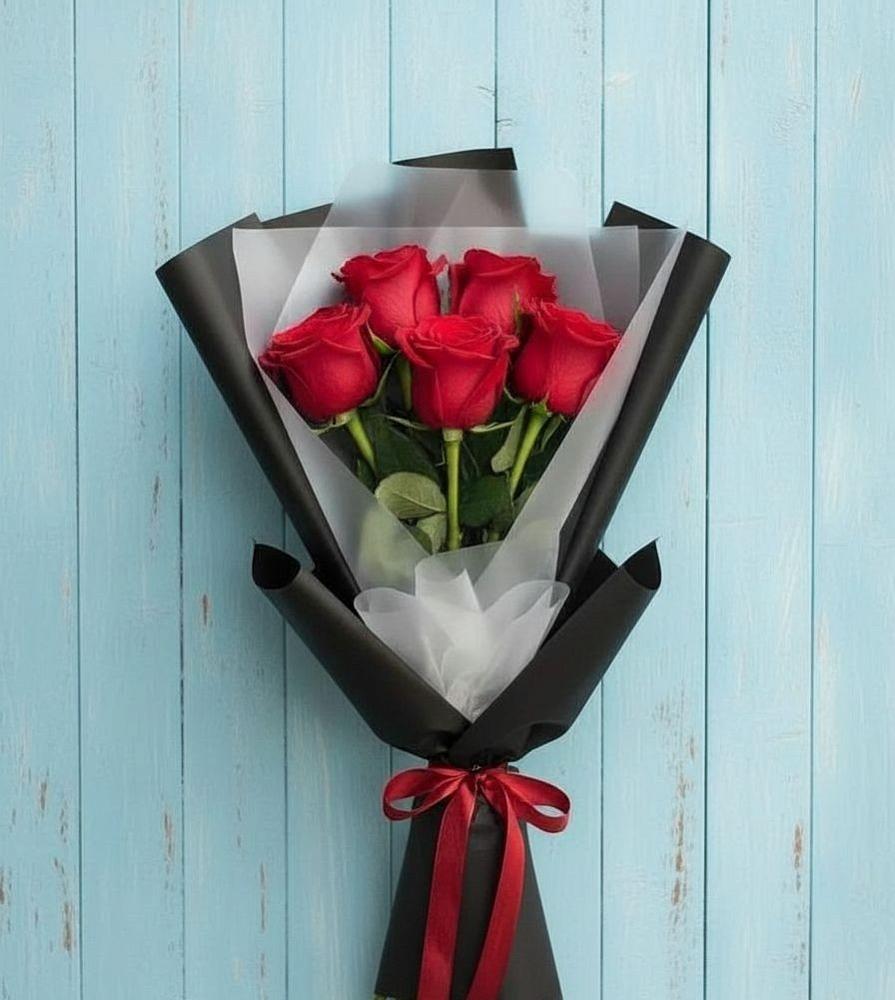 Букет цветов из: Розы в Кесову Гору