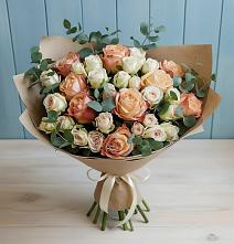 Букет цветов из:  Альстромерии и Розы #REPLACE_PRED# Кесову Гору
