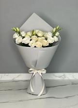 Букет цветов из:  Розы и Лизиантусы #REPLACE_PRED# Кесову Гору