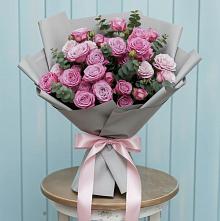 Букет цветов из:  Розы #REPLACE_PRED# Кесову Гору